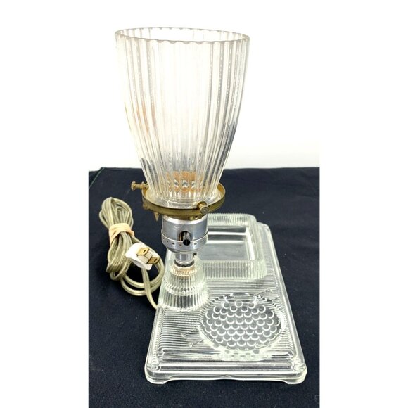 Boudoir Lamp Clear Glass Vanity Accent Dresser Desk Ashtray Trinket Dish 8.5"Vtg - Picture 6 of 9